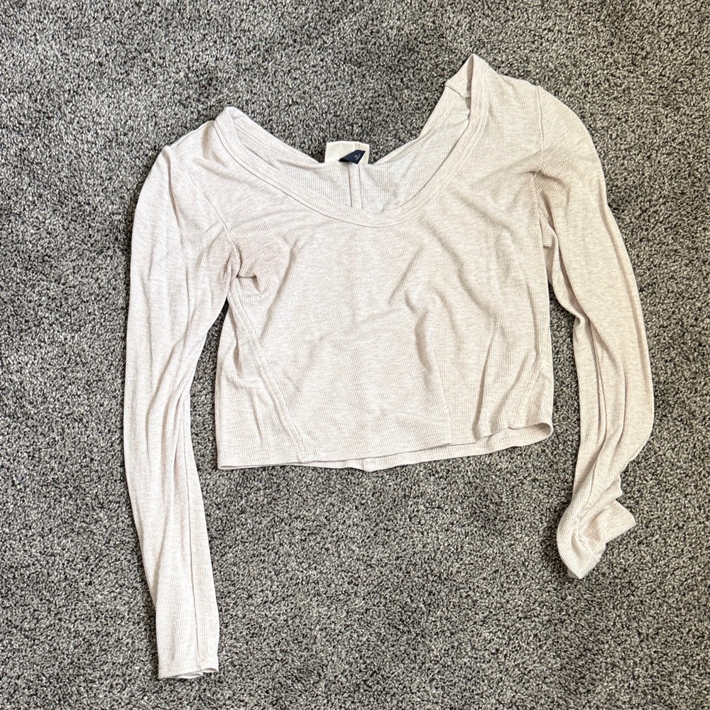 Universal Thread Light Beige Long Sleeve Top